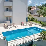 Appartement 2 Pools-4 By Interhome *