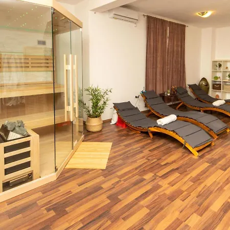 2 Pools-4 By Interhome Apartamento