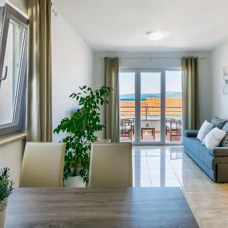 2 Pools-4 By Interhome Apartman Sutivan