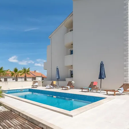 2 Pools-4 By Interhome * Sutivan